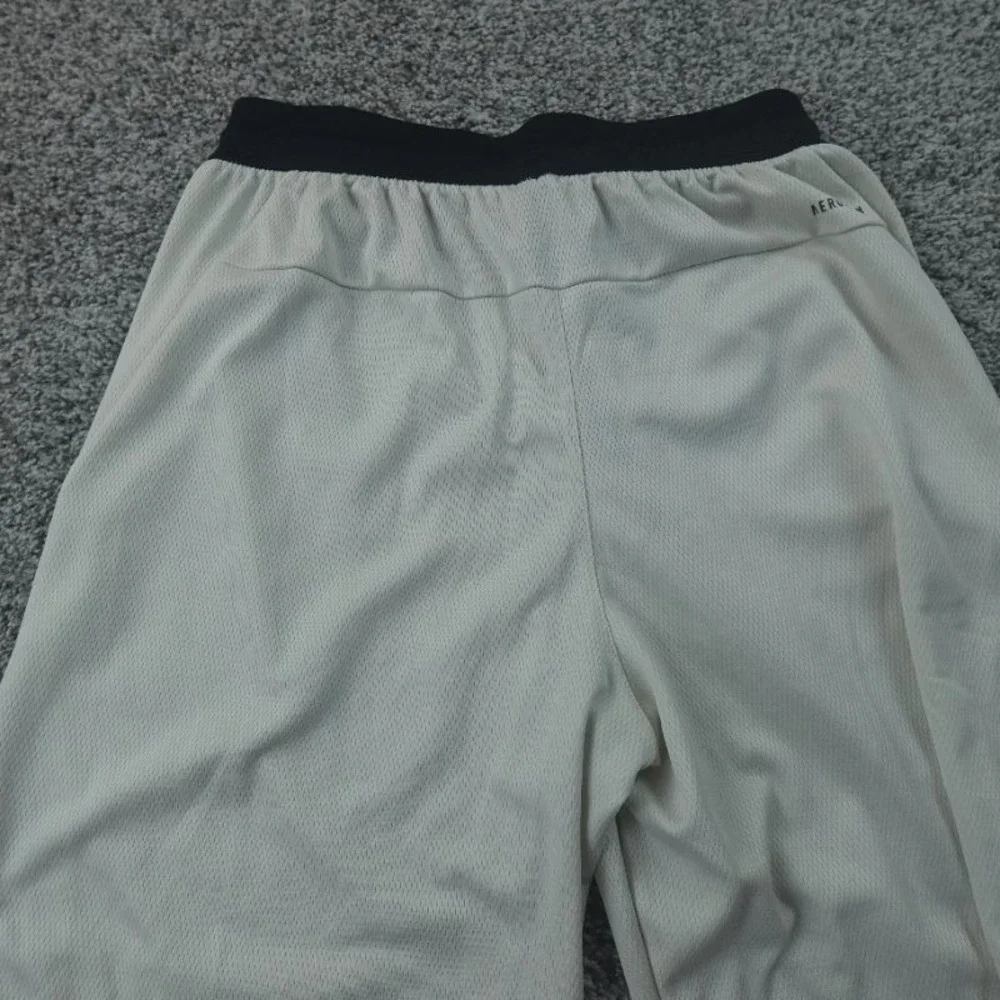 New Adidas Shorts Mens S White Mesh Running Basketball Performance Gym‎ Workout